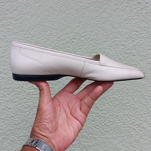 CAPEZIO LADIES VINTAGE GENUINE LEATHER BALLET FLAT (BRAZIL) - Picture 5 of 17